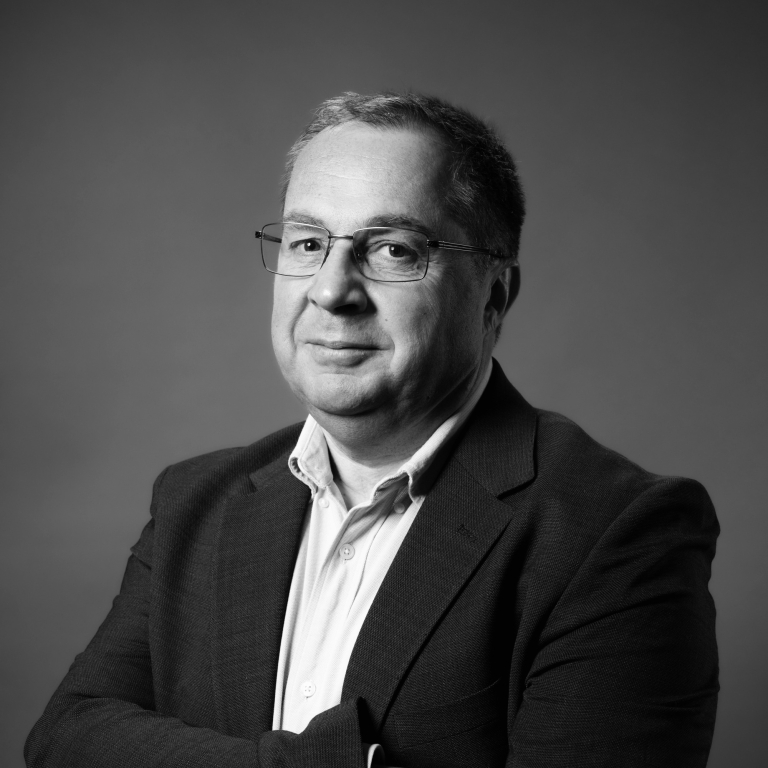 Dr Radu Chiriță