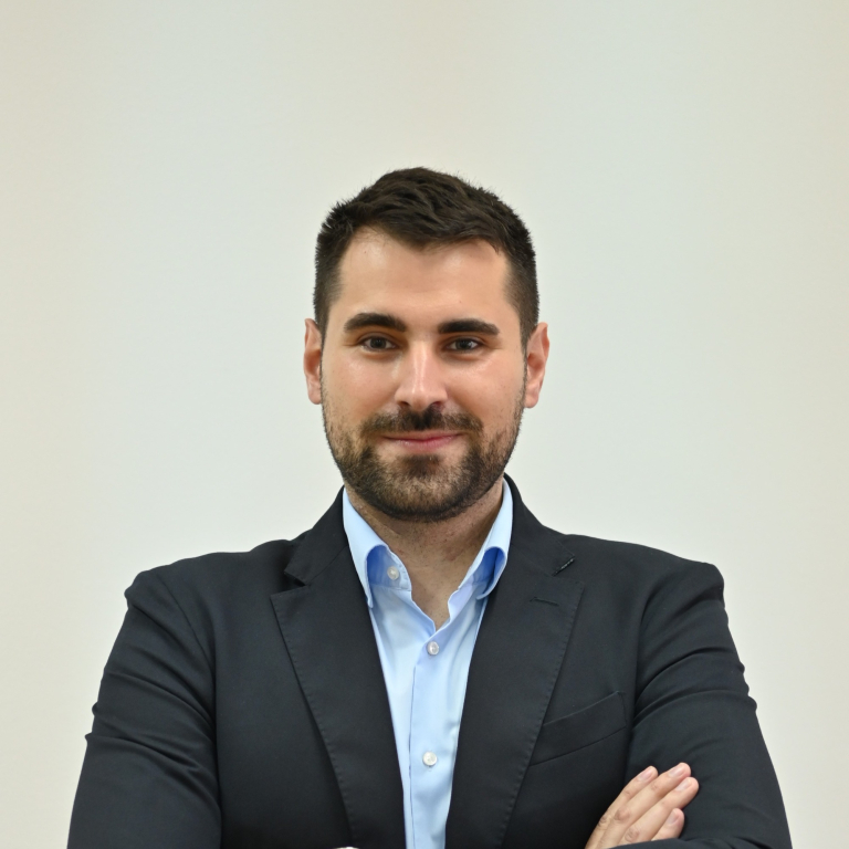 Dr. Strahinja Obrenović